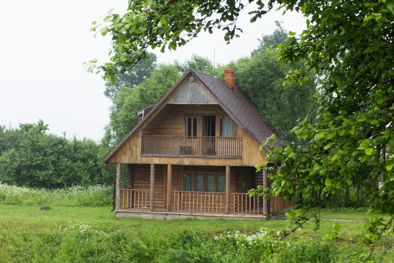 Hotel Rudzupukes Svente Exterior foto